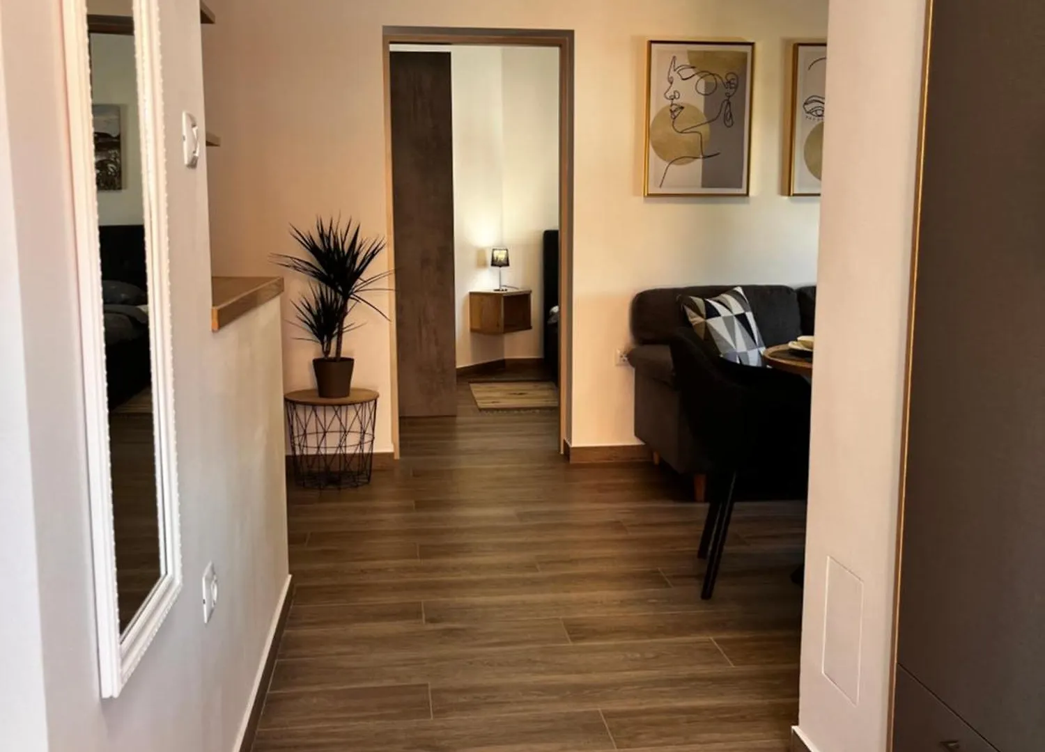 Apartment Doraj بولا